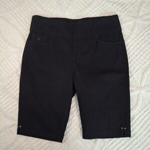 Gloria Vanderbilt Womens 12 Amanda Bermuda Shorts Black Slimming Pull On Stretch